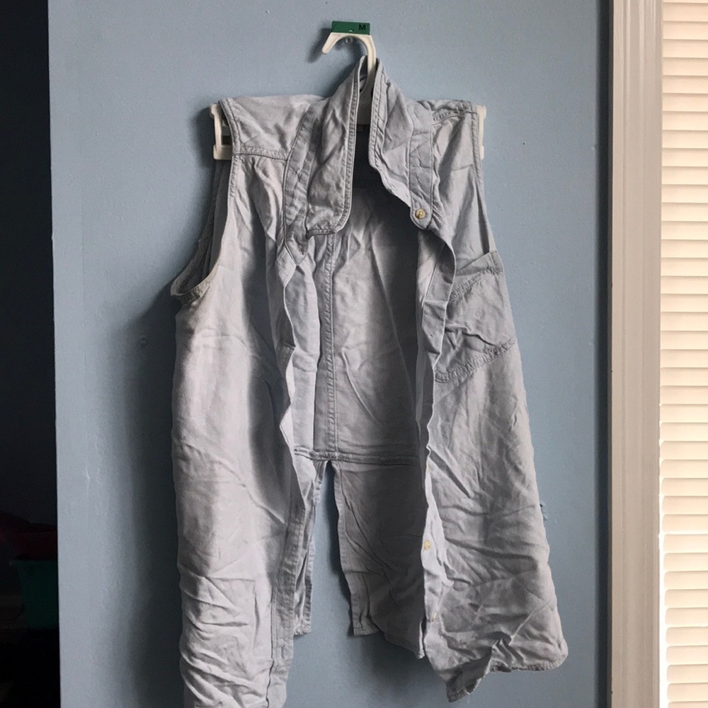 Button down short sleeve shirt